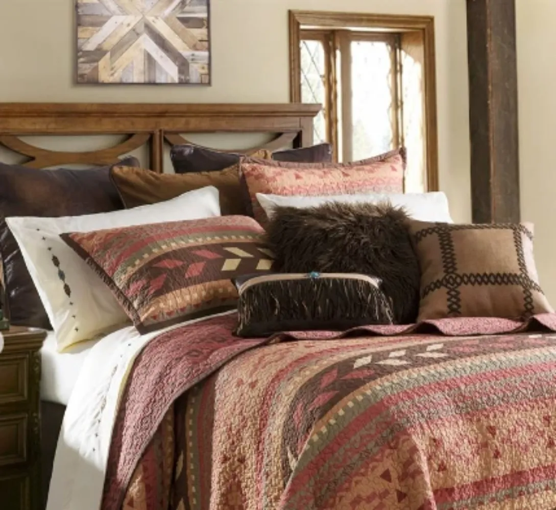 Cowgirl Kim Broken Arrow Quilt Set