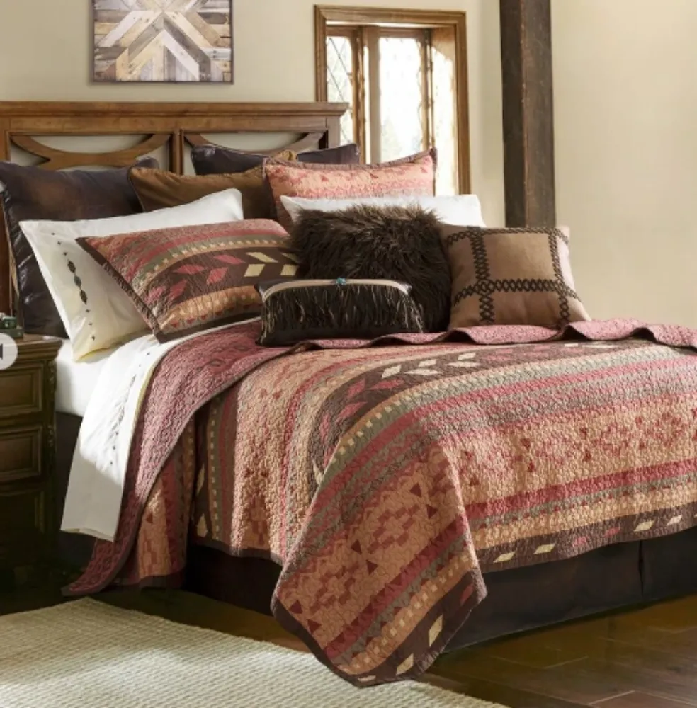 Cowgirl Kim Broken Arrow Quilt Set